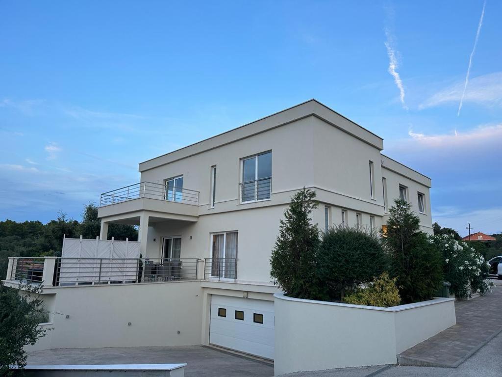 Villa Kora - Luxury Holiday Apartments 鲁巴达 外观 照片