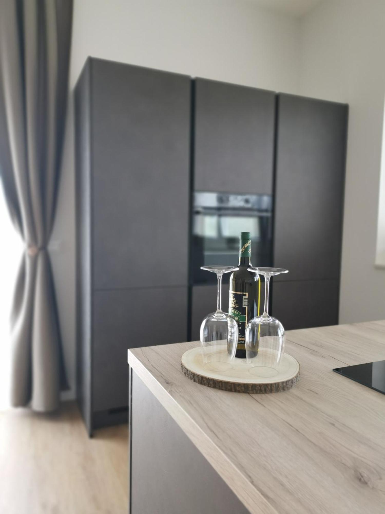 Villa Kora - Luxury Holiday Apartments 鲁巴达 外观 照片