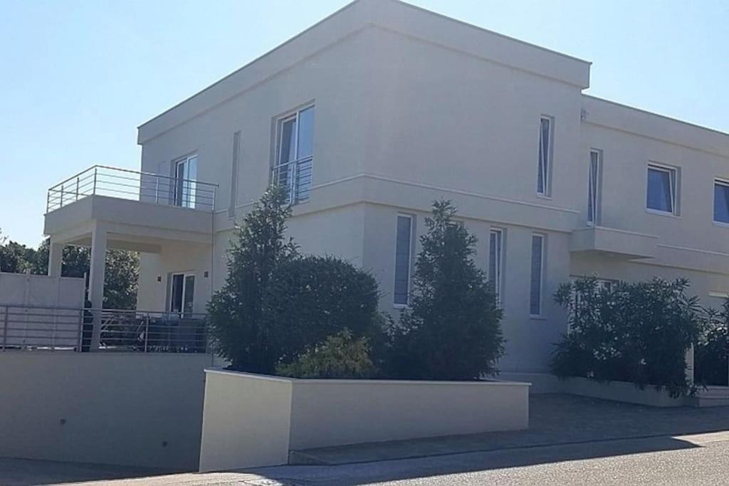 Villa Kora - Luxury Holiday Apartments 鲁巴达 外观 照片