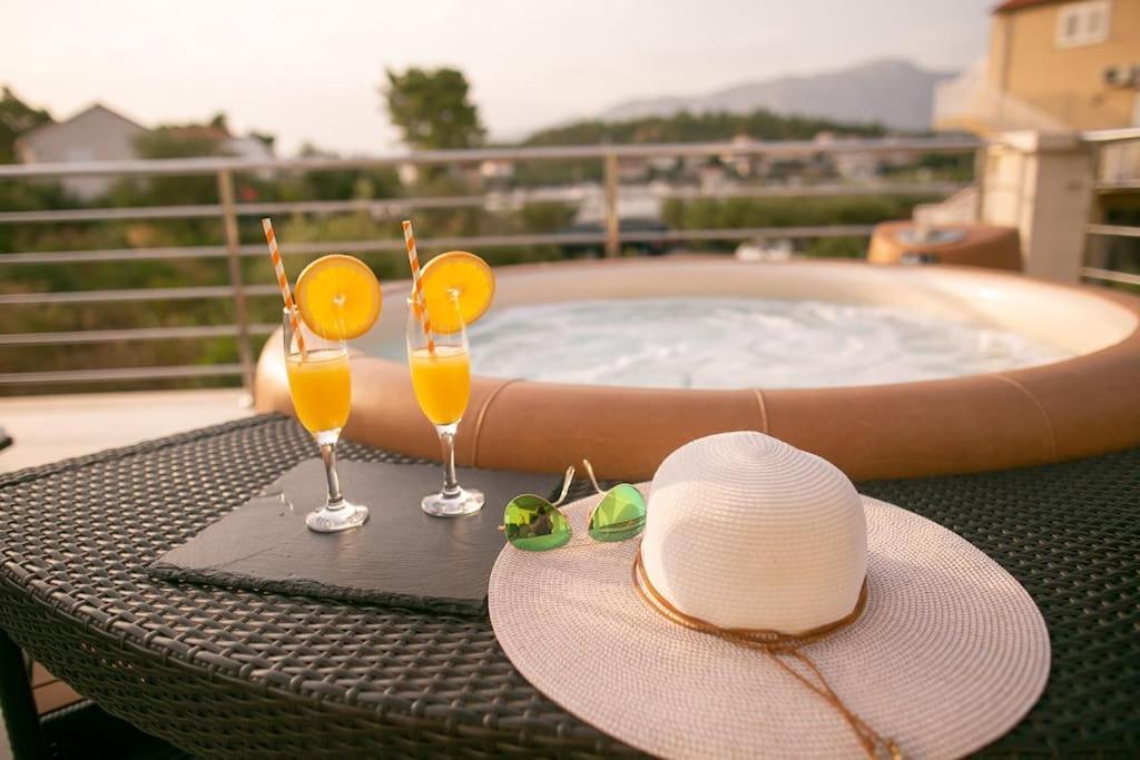 Villa Kora - Luxury Holiday Apartments 鲁巴达 外观 照片