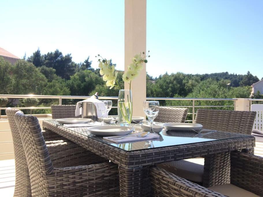 Villa Kora - Luxury Holiday Apartments 鲁巴达 外观 照片