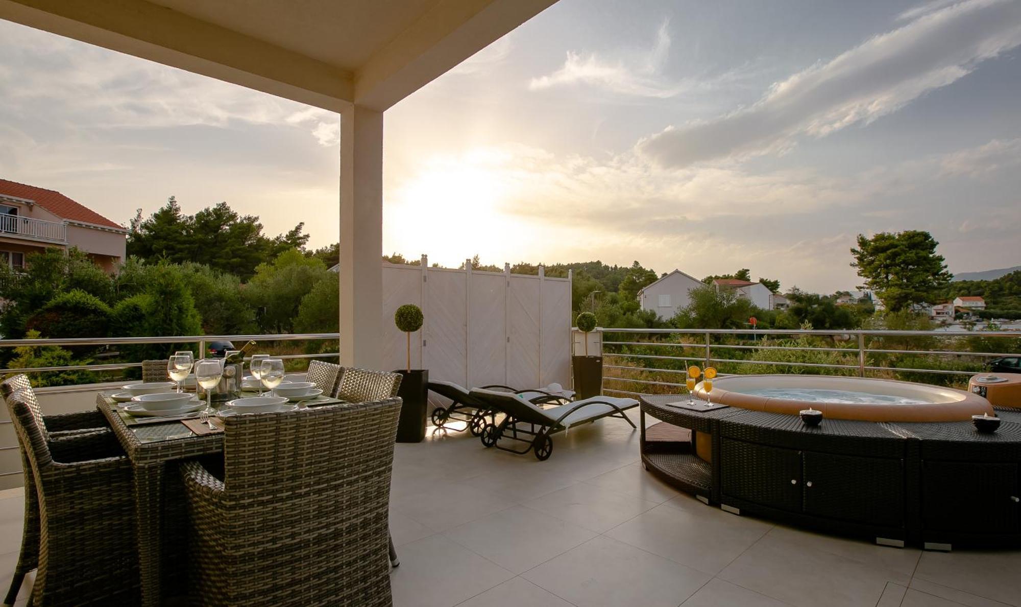 Villa Kora - Luxury Holiday Apartments 鲁巴达 外观 照片